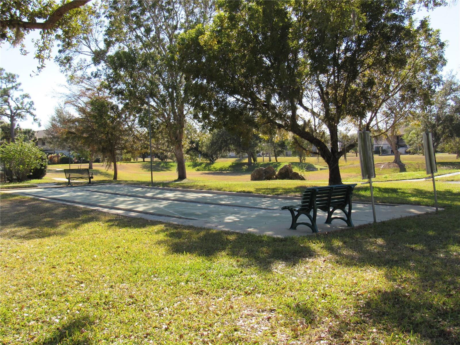 OAK FORREST - Residential