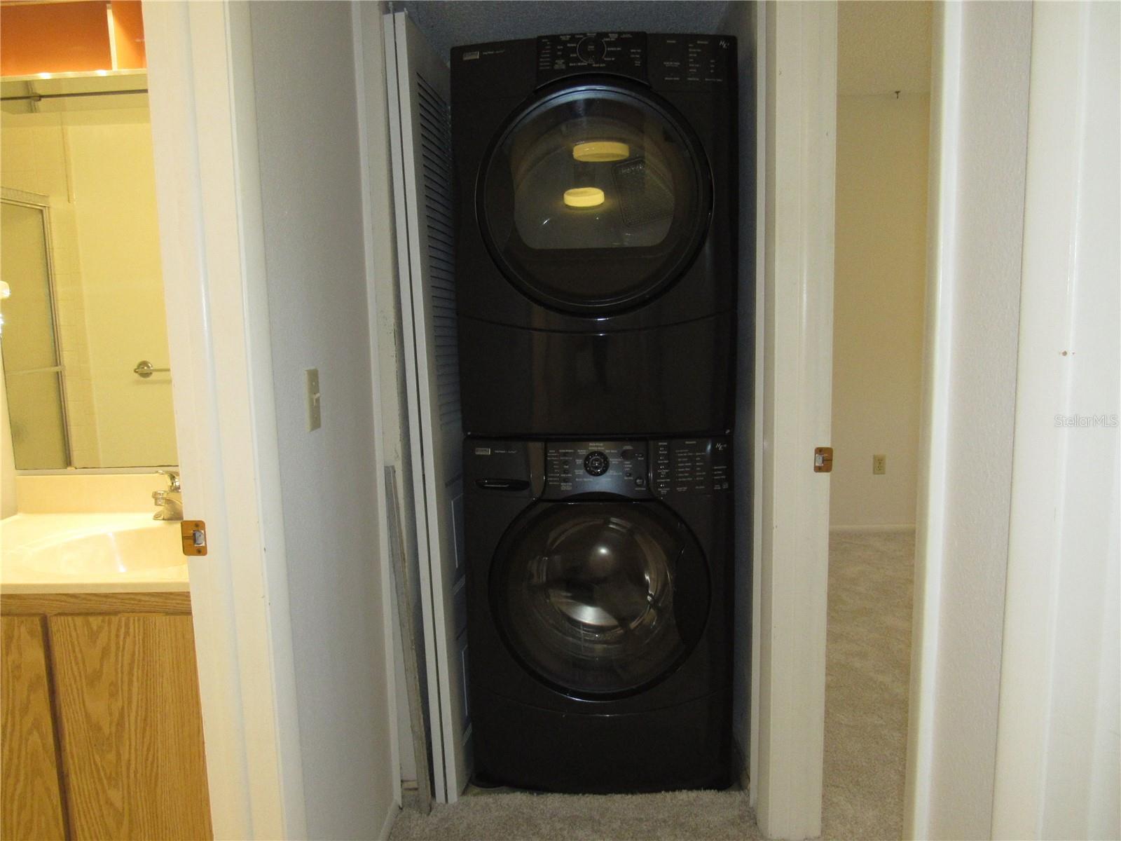 OAK FORREST - Residential