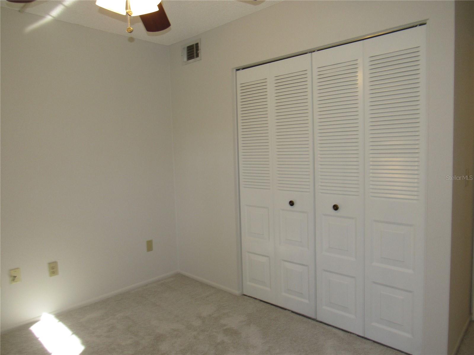 OAK FORREST - Residential