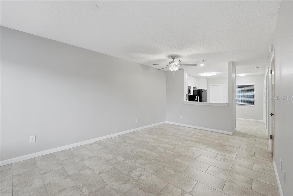 SANDALWOOD CREEK CONDO PH 01 - Residential Lease