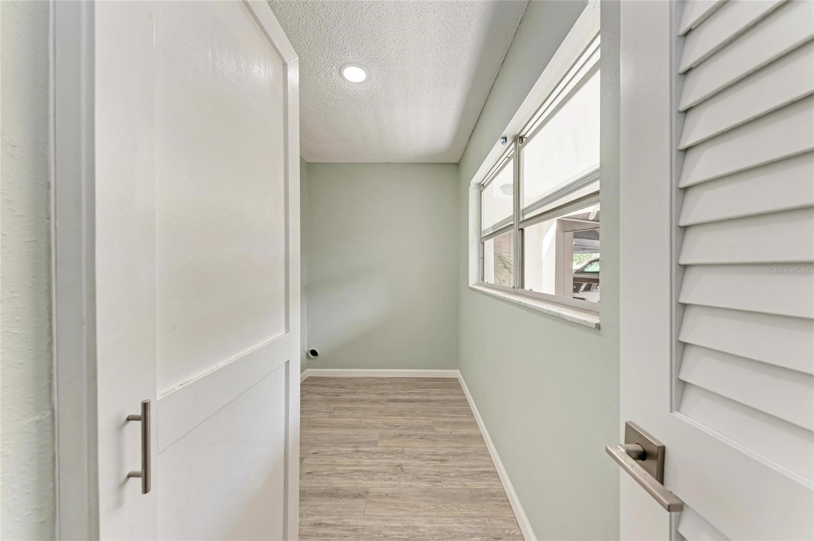 SHELL POINT UNIT IV - Residential