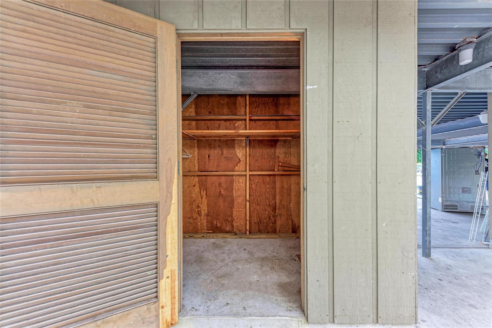 SHELL POINT UNIT IV - Residential