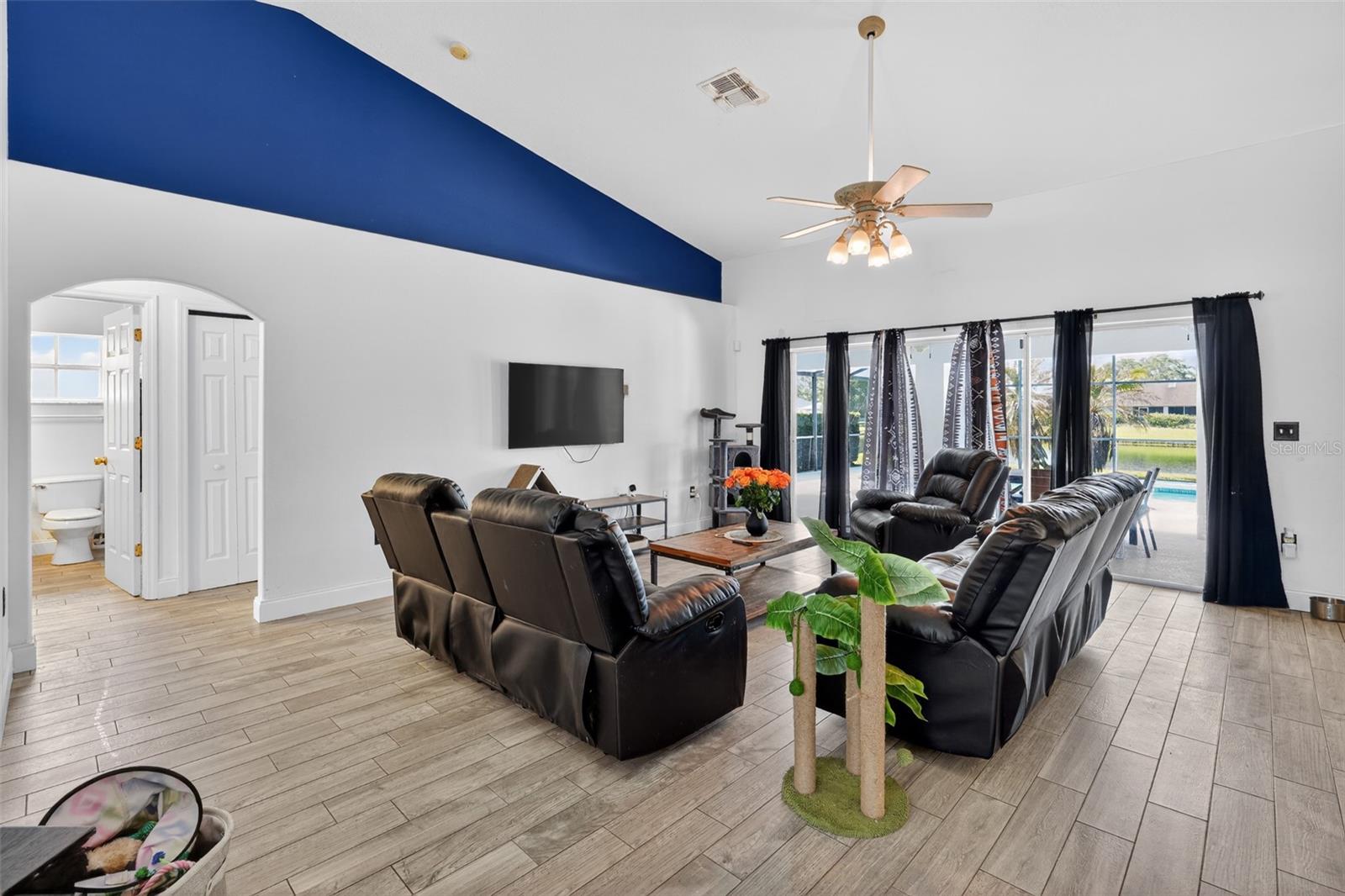 SWEETWATER CREEK UNIT 5 - Residential