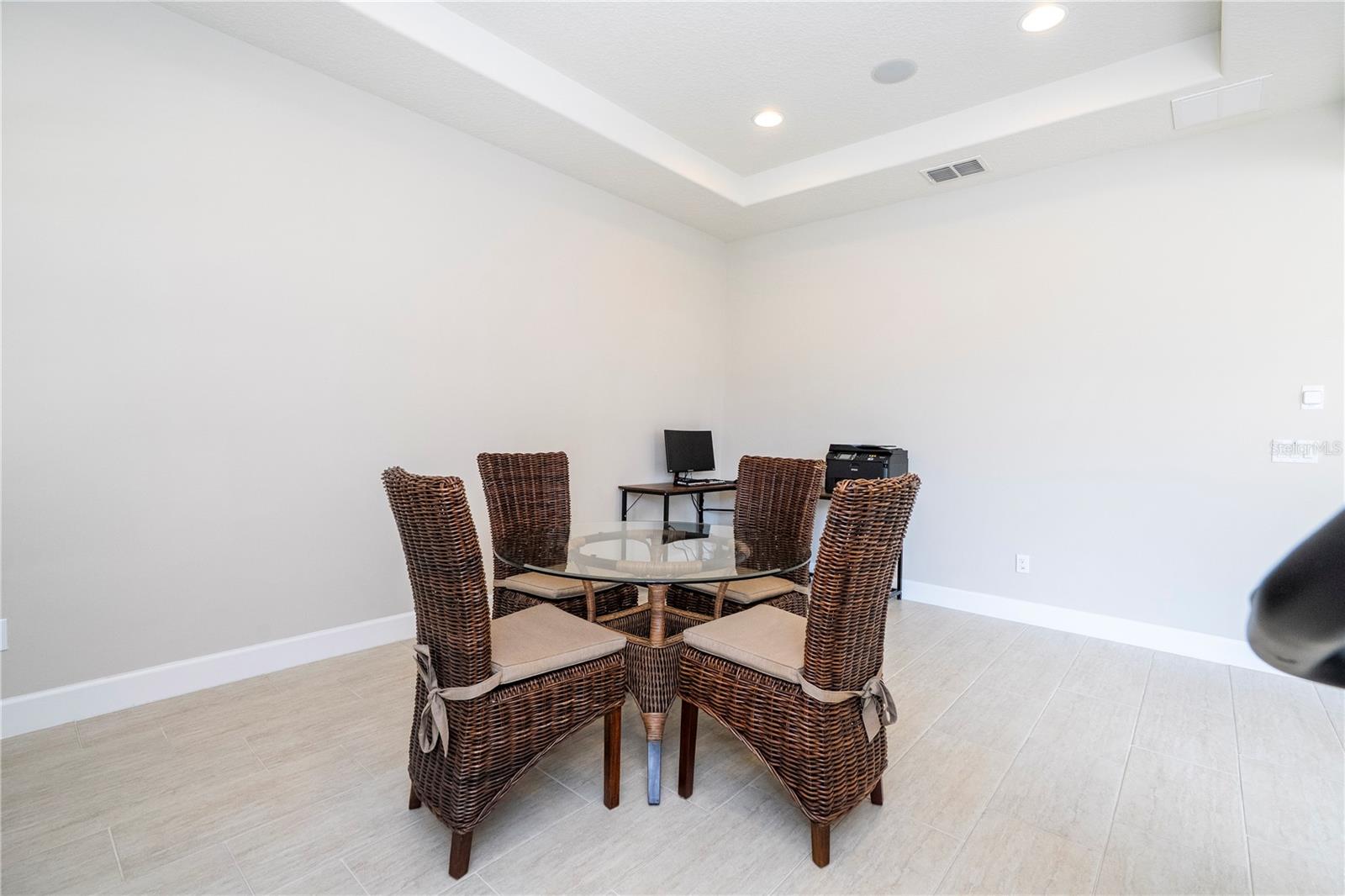 ROYAL LEGACY ESTATES - Residential