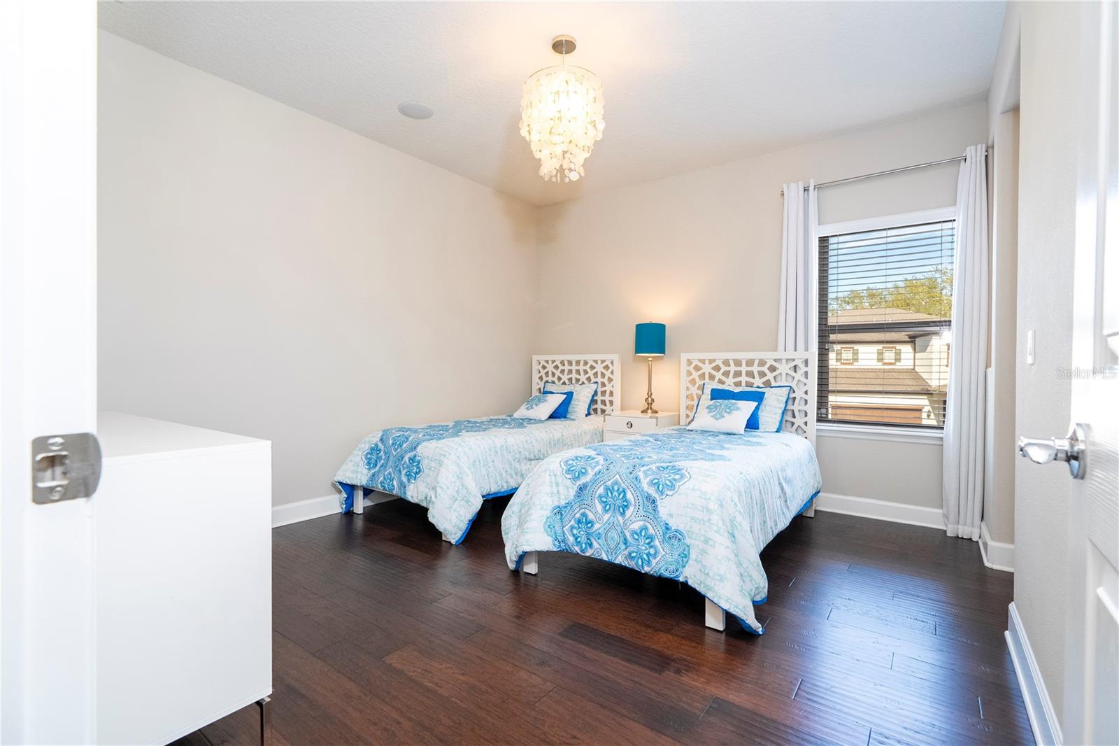 ROYAL LEGACY ESTATES - Residential