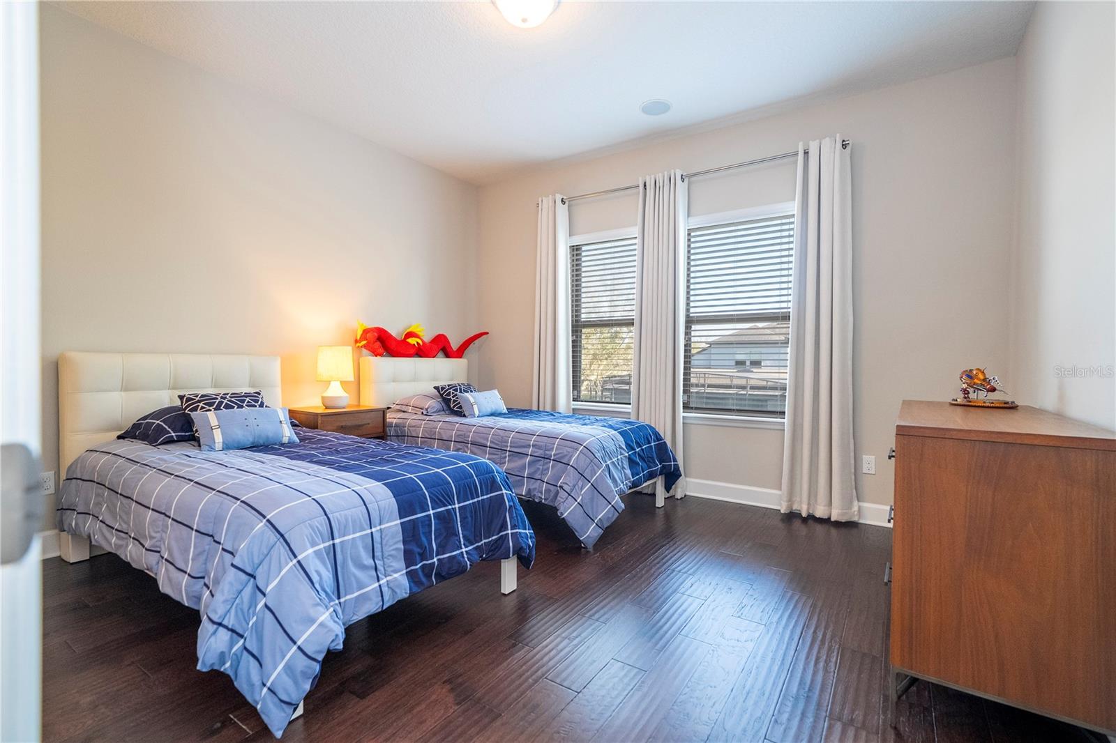 ROYAL LEGACY ESTATES - Residential