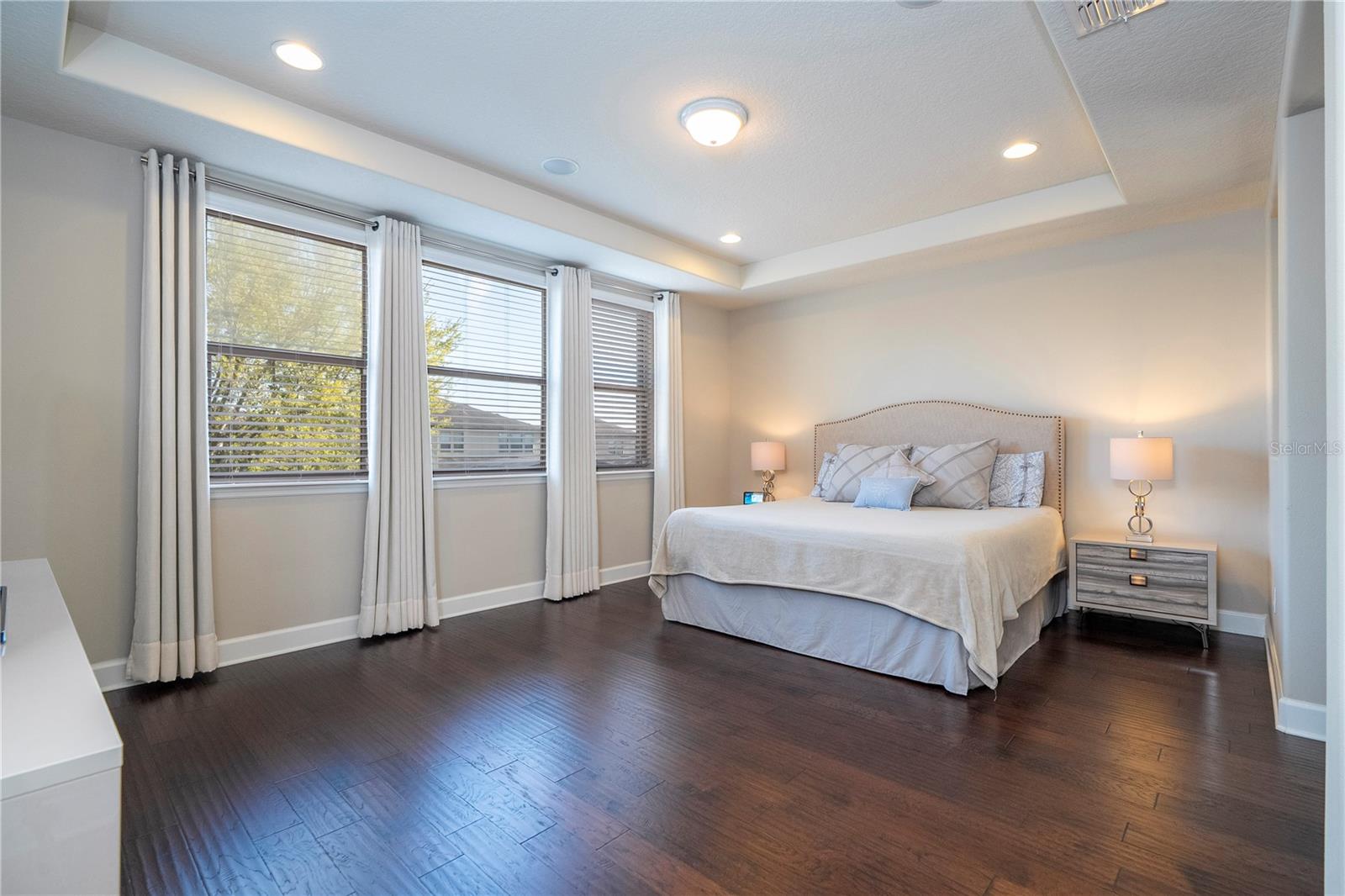 ROYAL LEGACY ESTATES - Residential