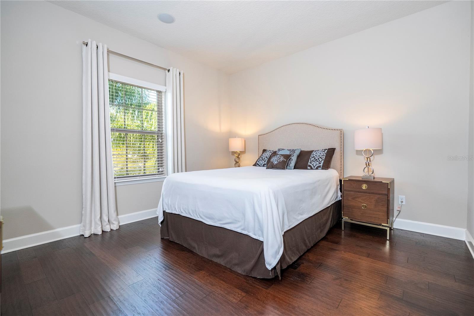 ROYAL LEGACY ESTATES - Residential