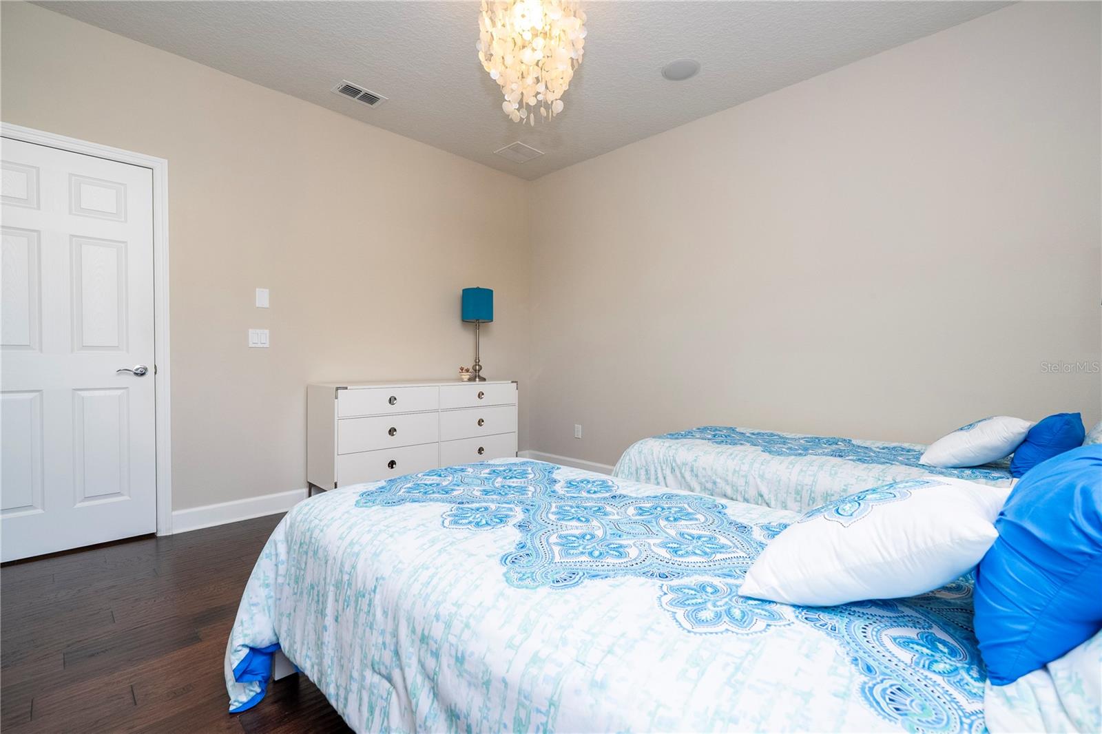 ROYAL LEGACY ESTATES - Residential