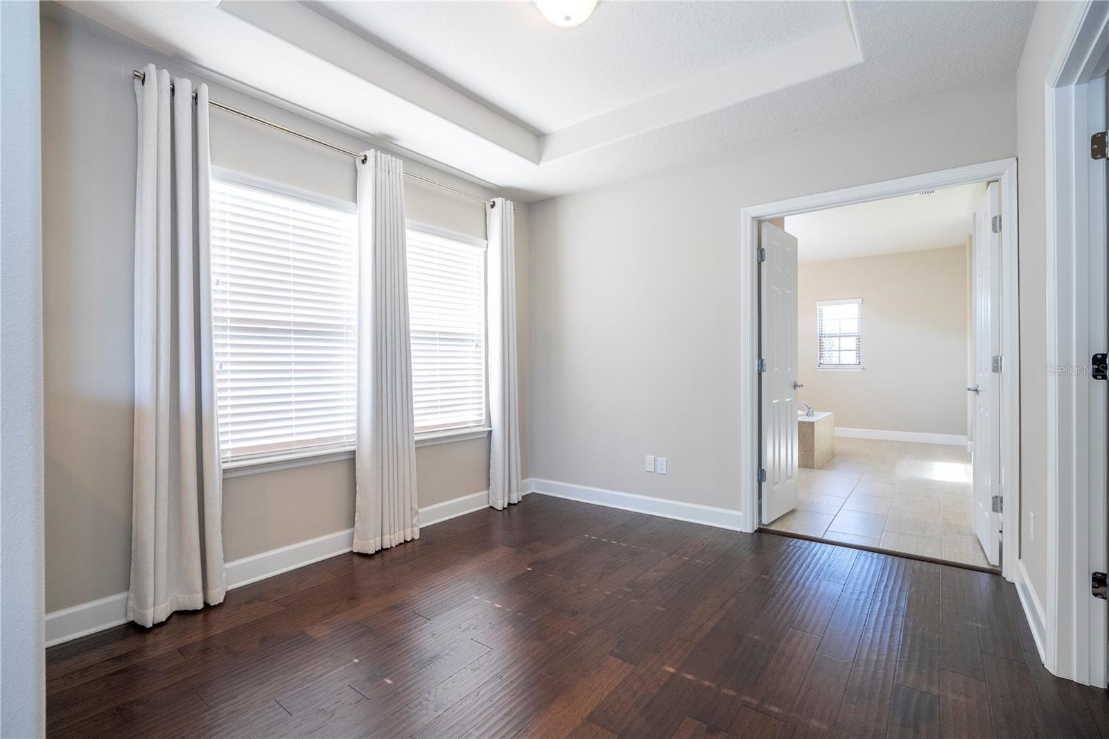 ROYAL LEGACY ESTATES - Residential