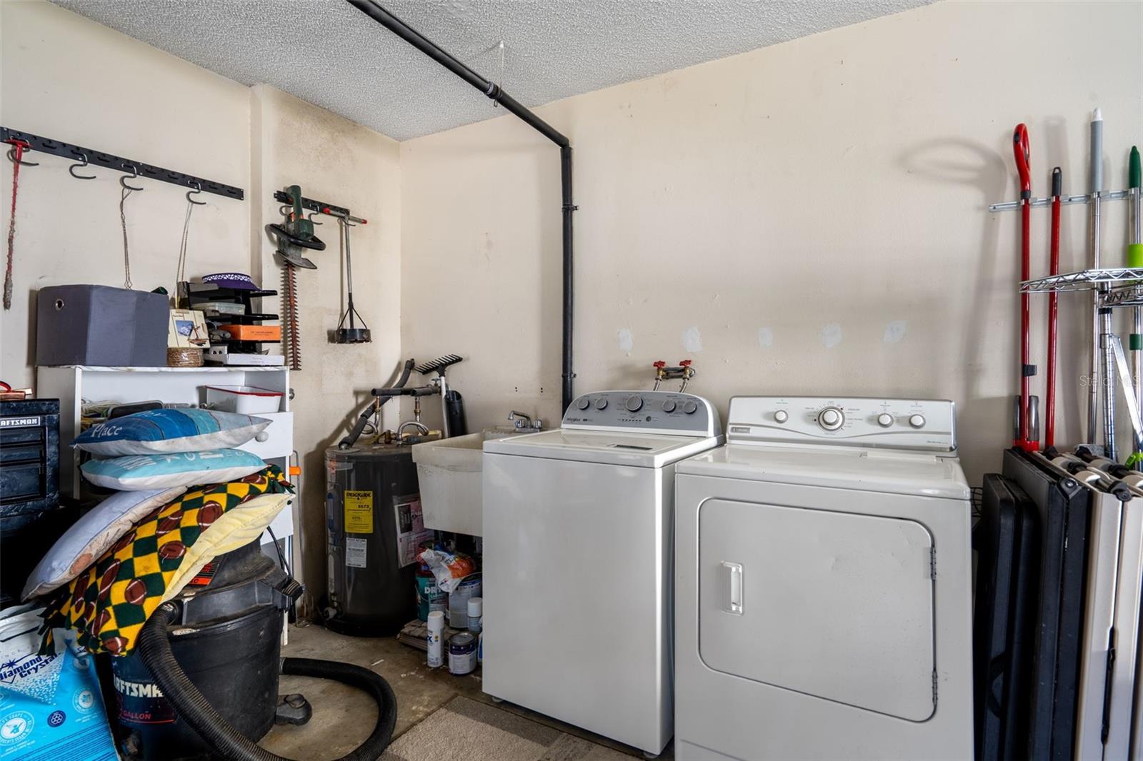 TIMBER PINES - Residential