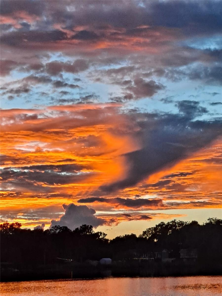 SANDY COVE - Residential