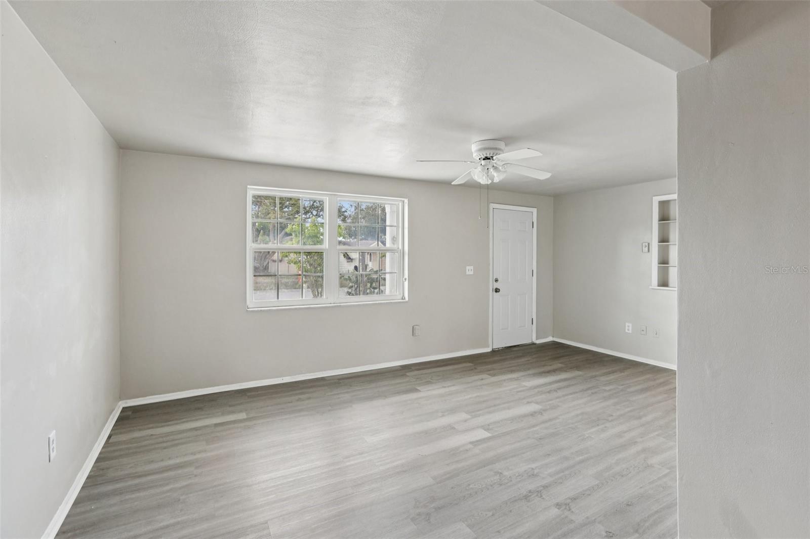 BEACON SQUARE - Residential