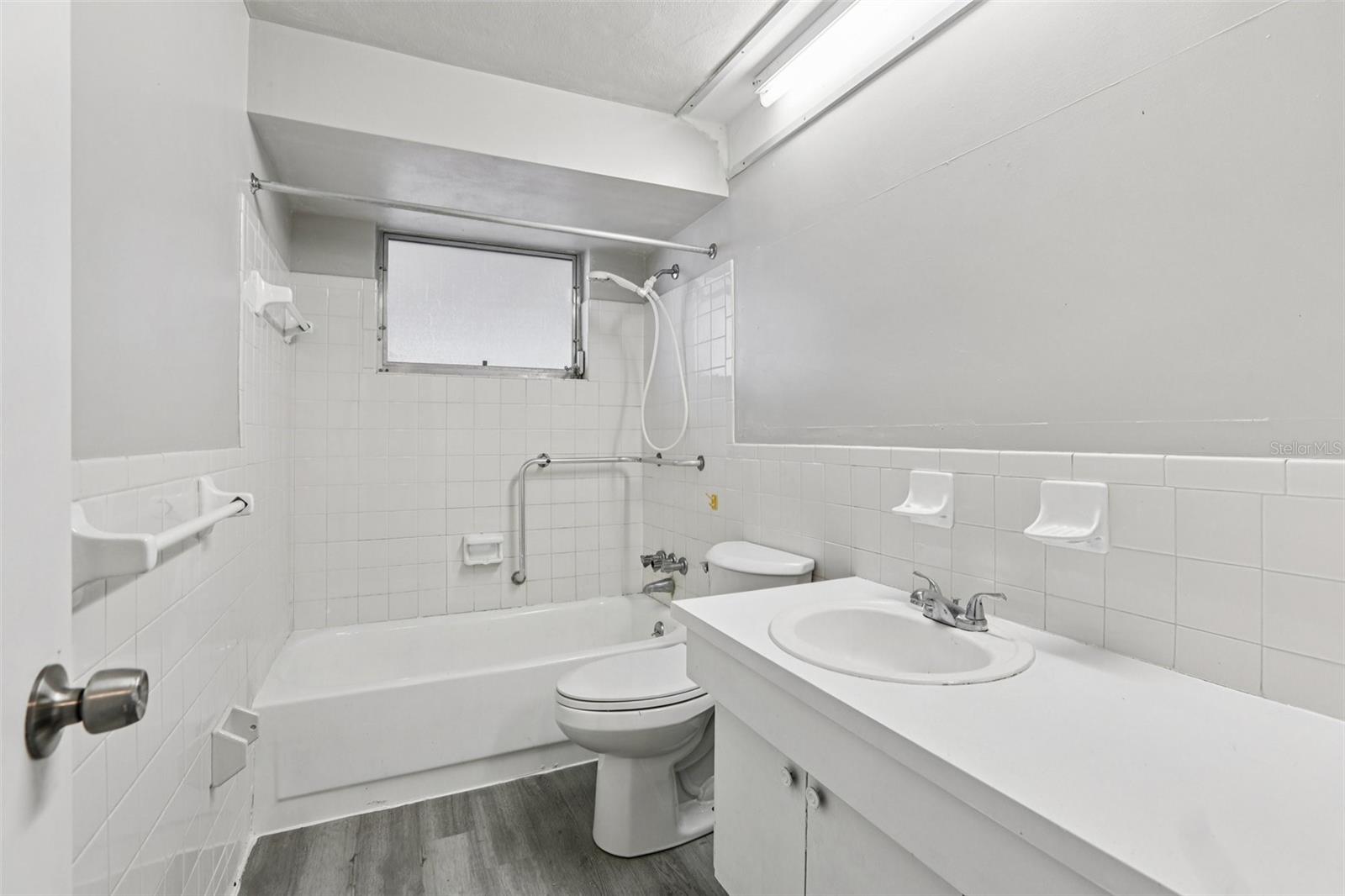 BEACON SQUARE - Residential