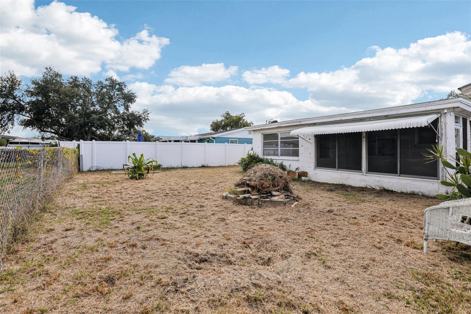 BEACON SQUARE - Residential