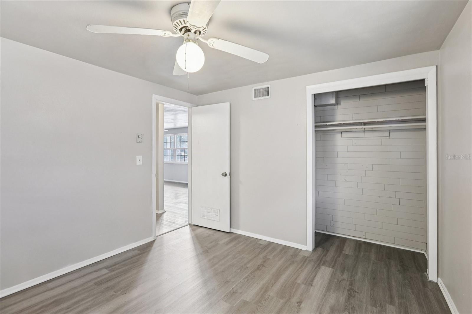 BEACON SQUARE - Residential