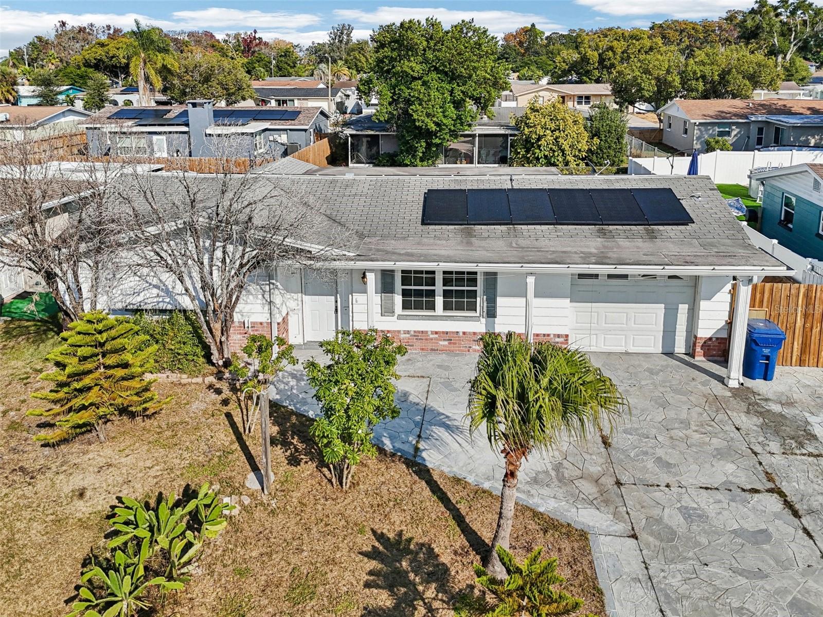 BEACON SQUARE - Residential