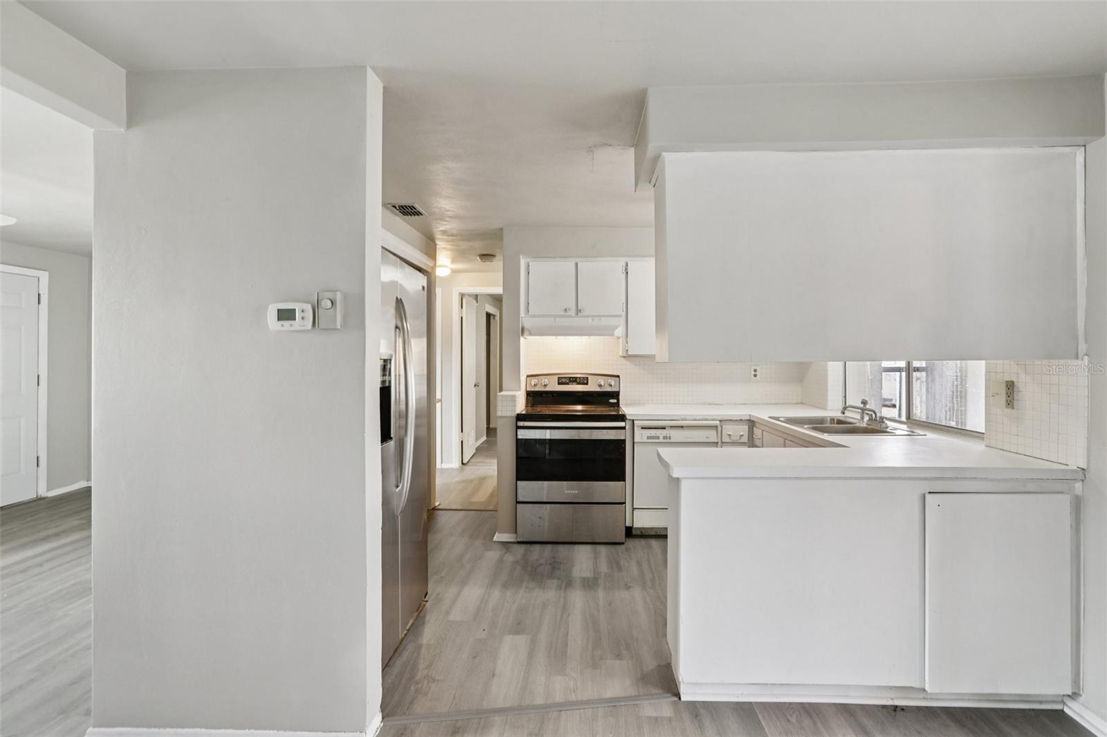 BEACON SQUARE - Residential