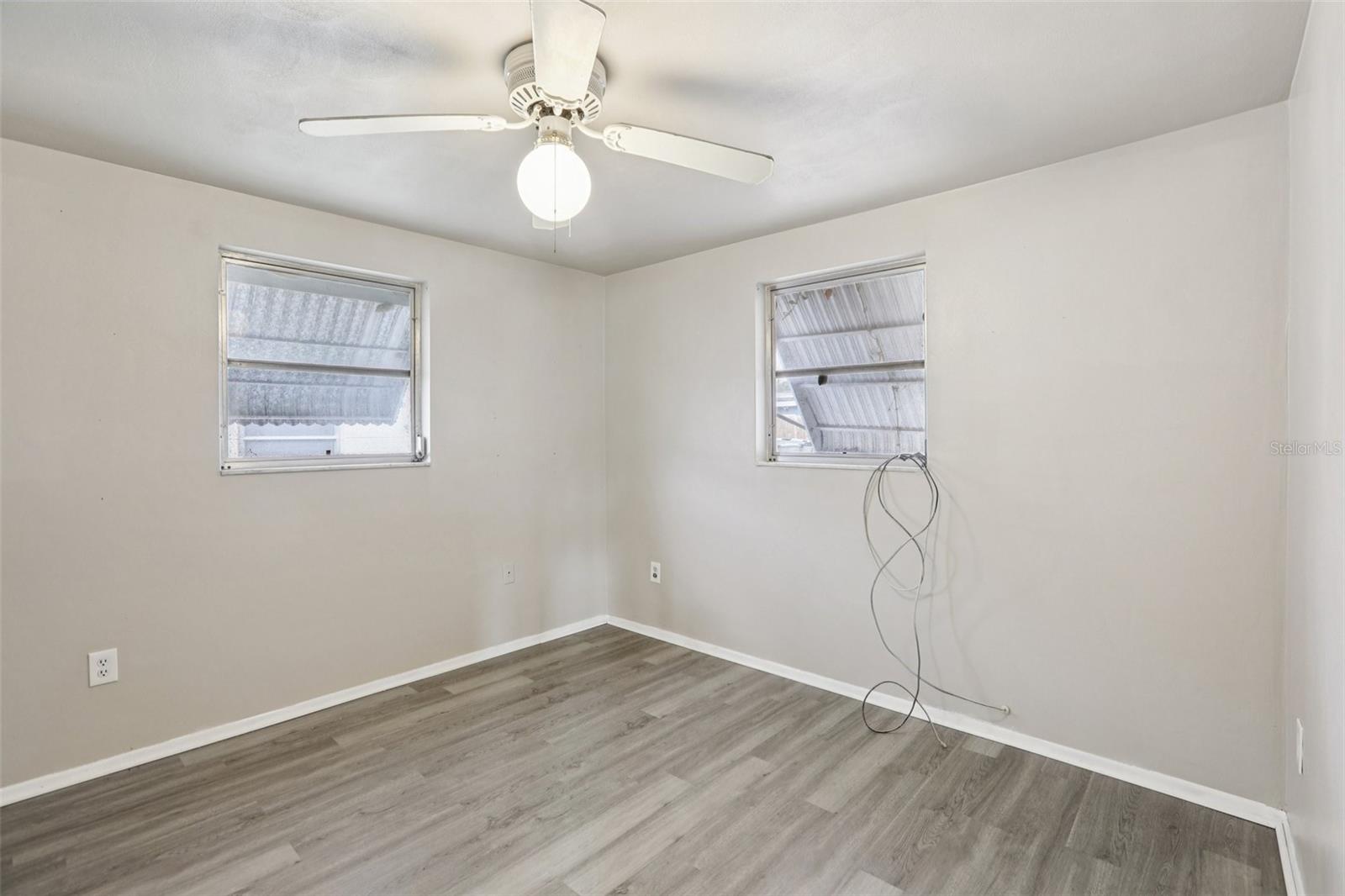 BEACON SQUARE - Residential