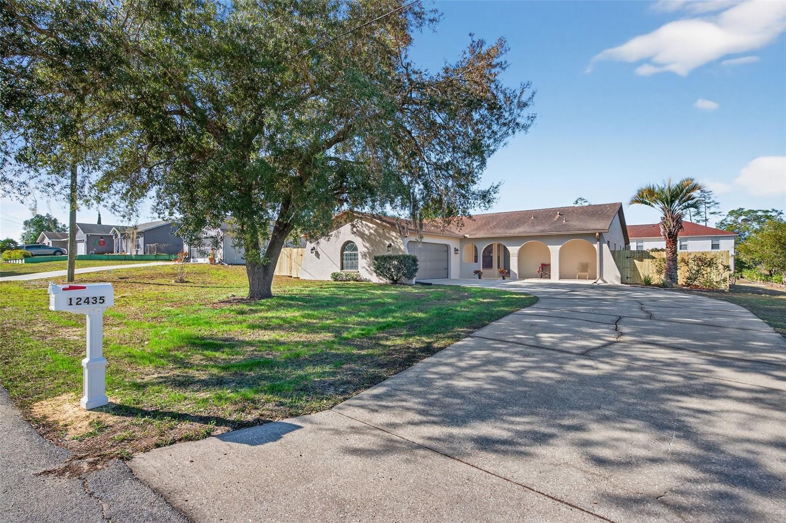 SPRING HILL - Residential