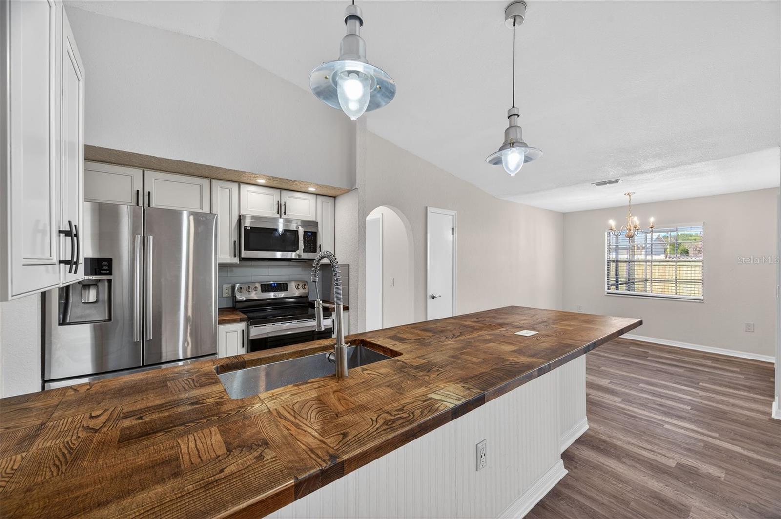 SPRING HILL - Residential