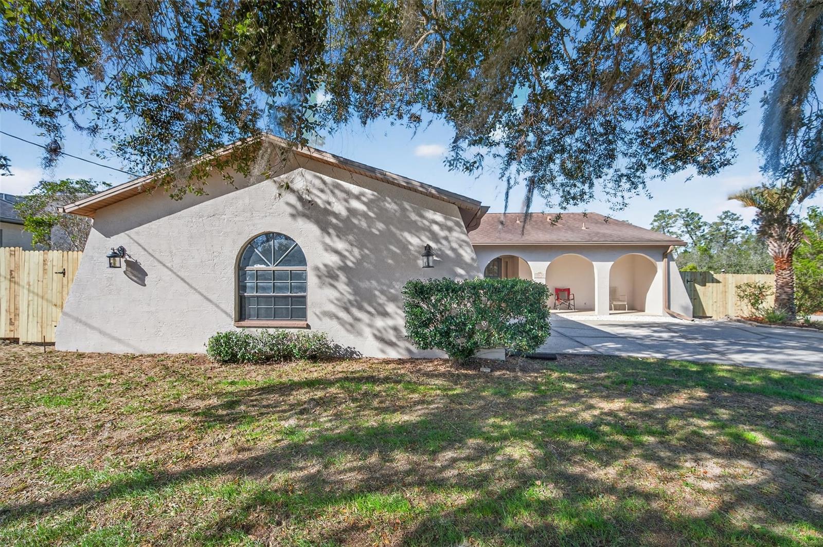 SPRING HILL - Residential