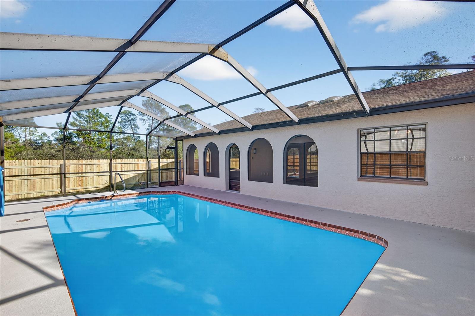 SPRING HILL - Residential