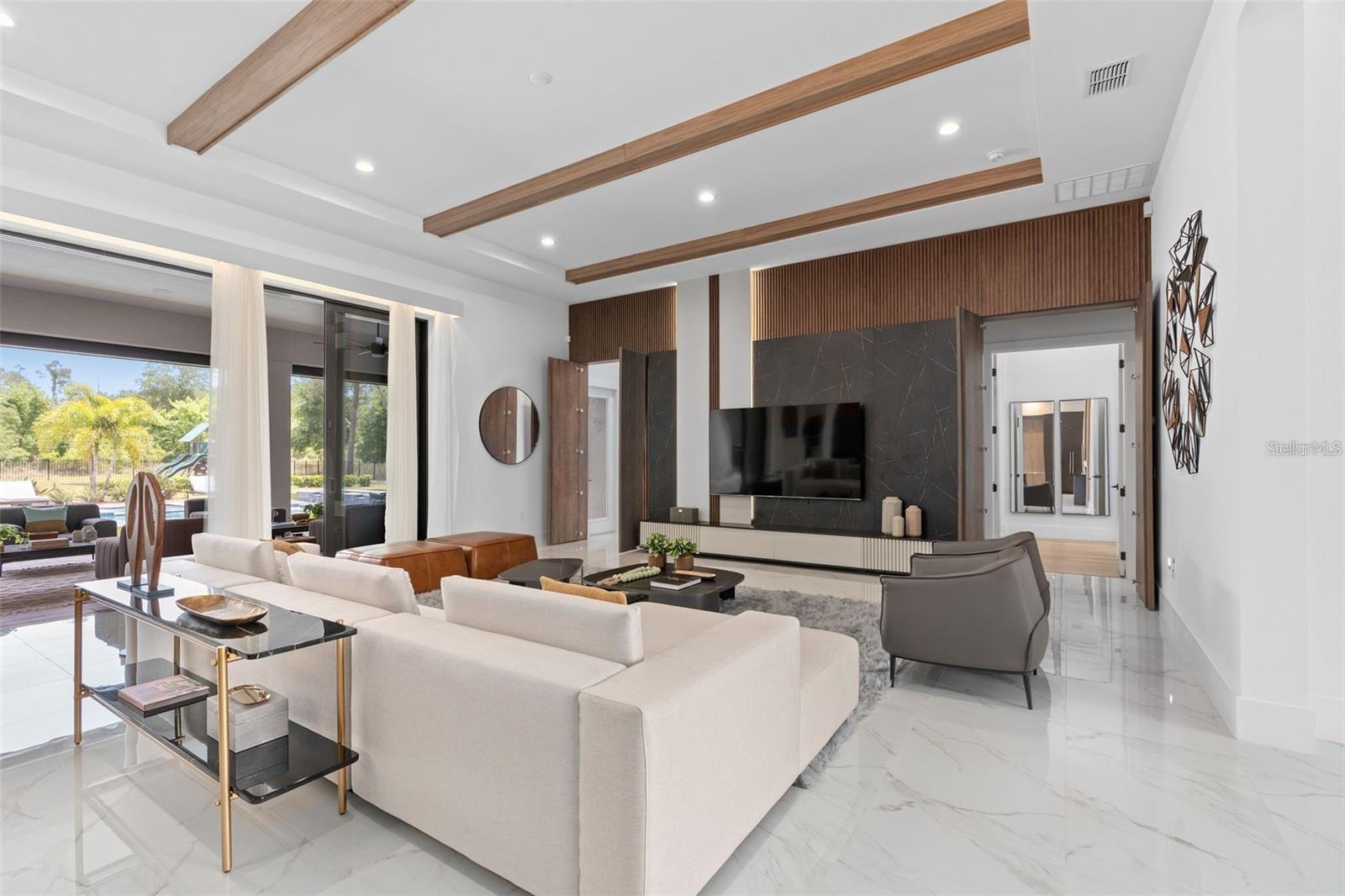 BELLA COLLINA SUB - Residential