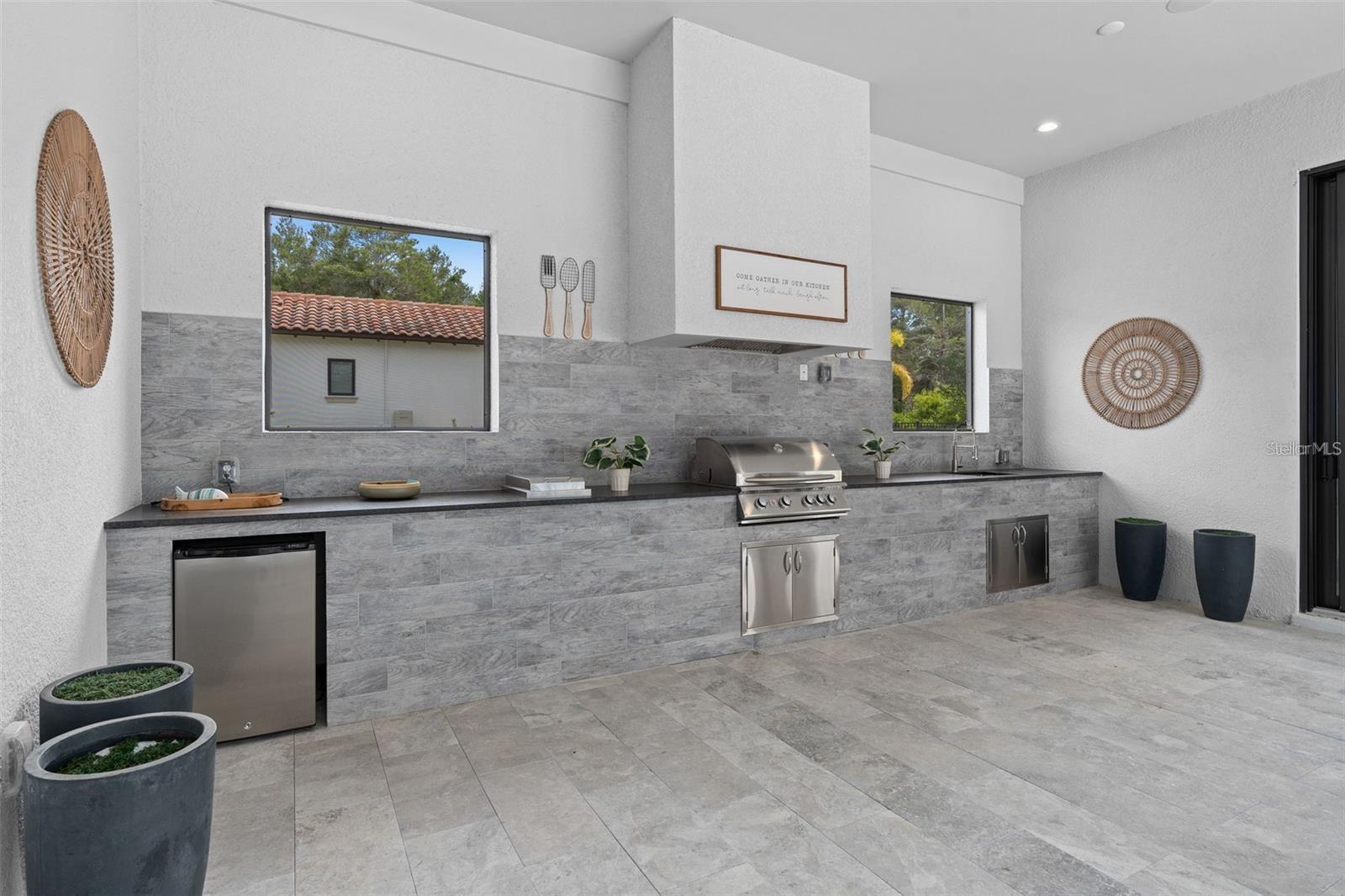 BELLA COLLINA SUB - Residential