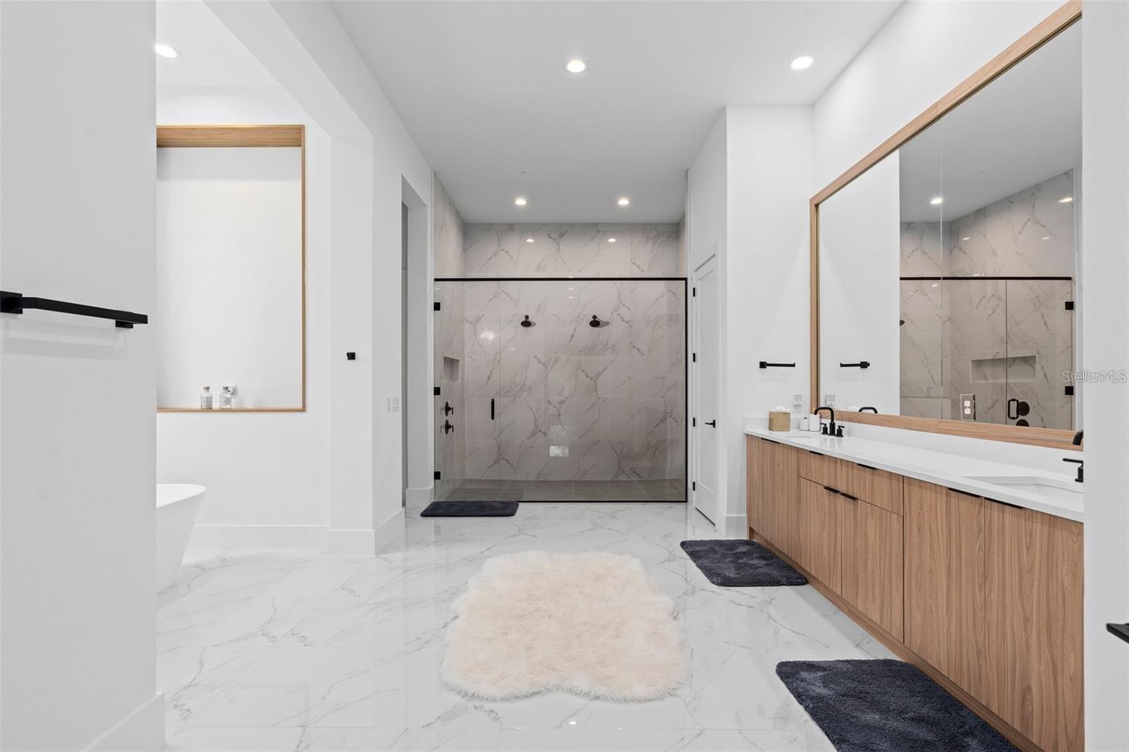 BELLA COLLINA SUB - Residential