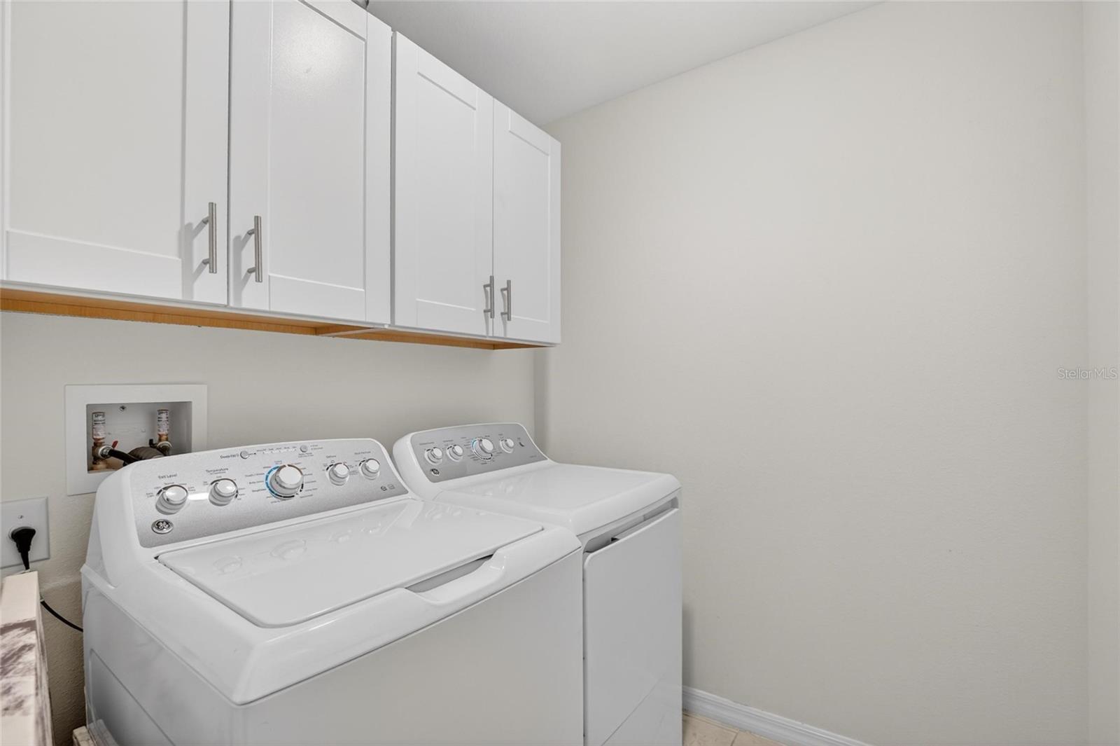 ABBOTT SQUARE PH 1A - Residential