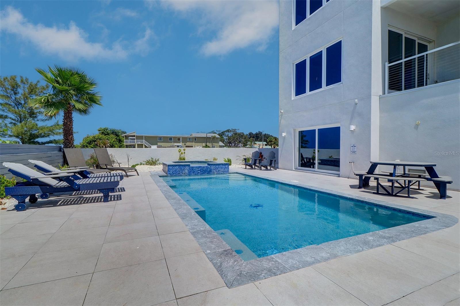 INDIAN ROCKS BEACH - Residential