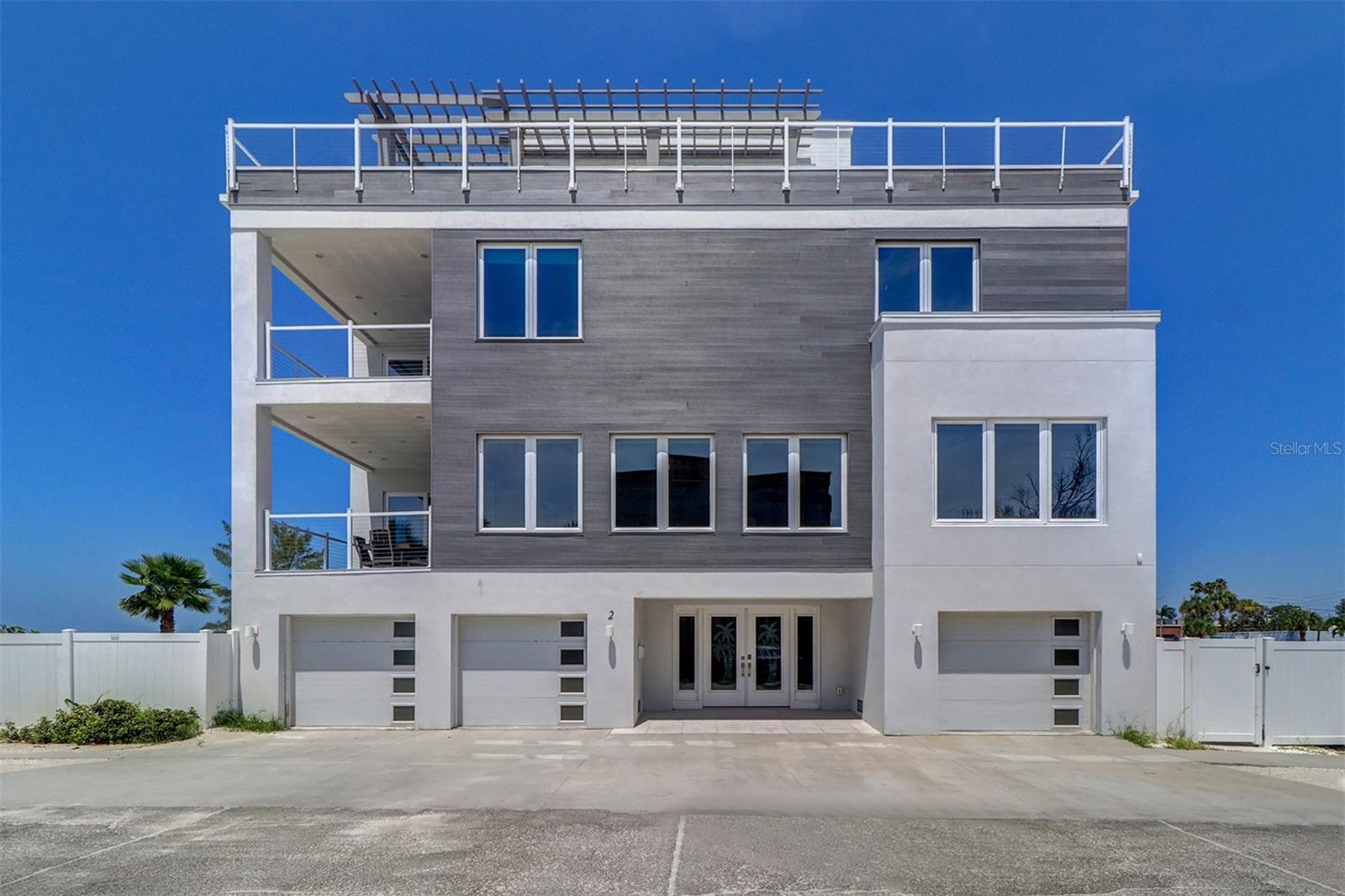 INDIAN ROCKS BEACH - Residential