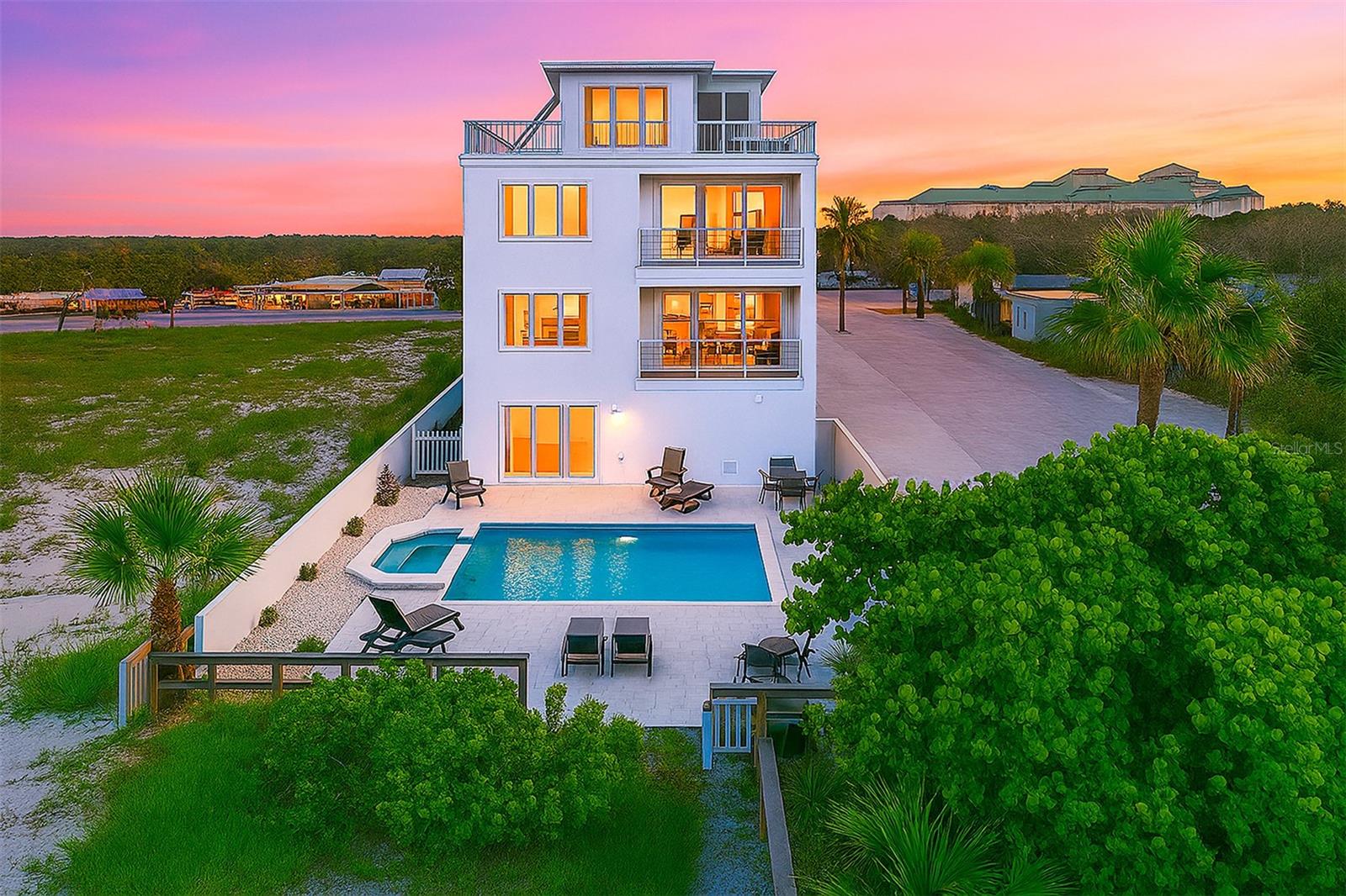 INDIAN ROCKS BEACH - Residential