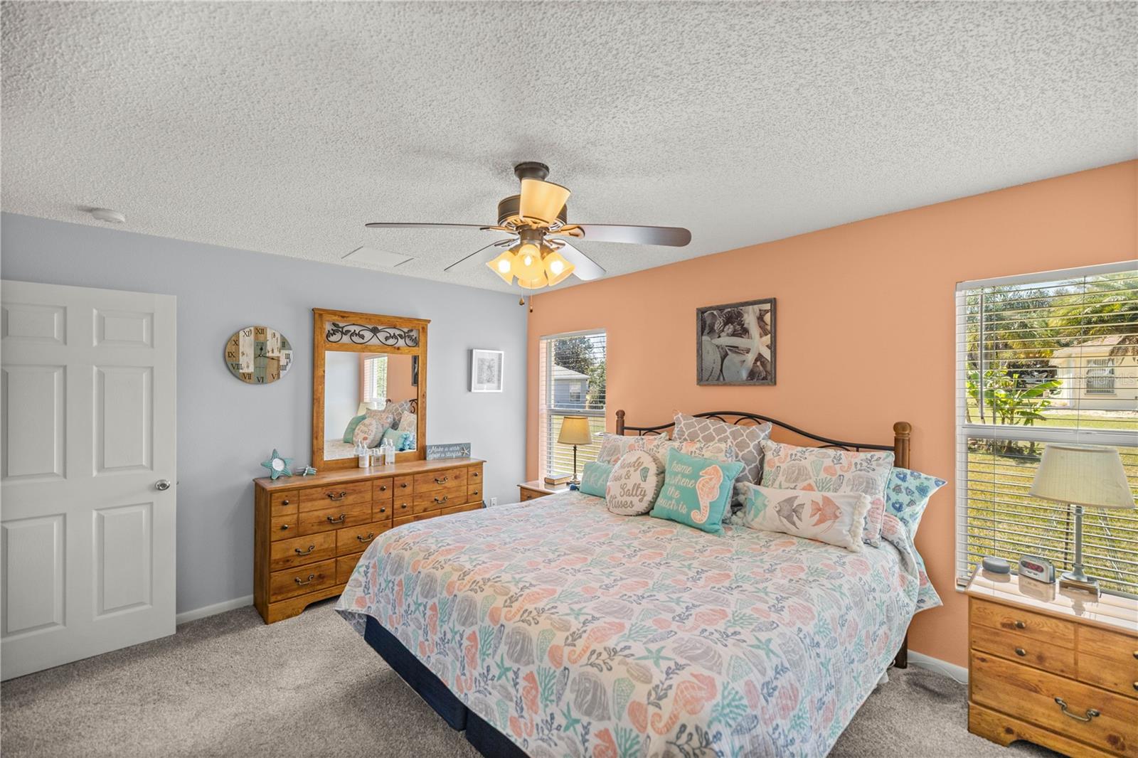 ON TOP OF THE WORLD - Residential