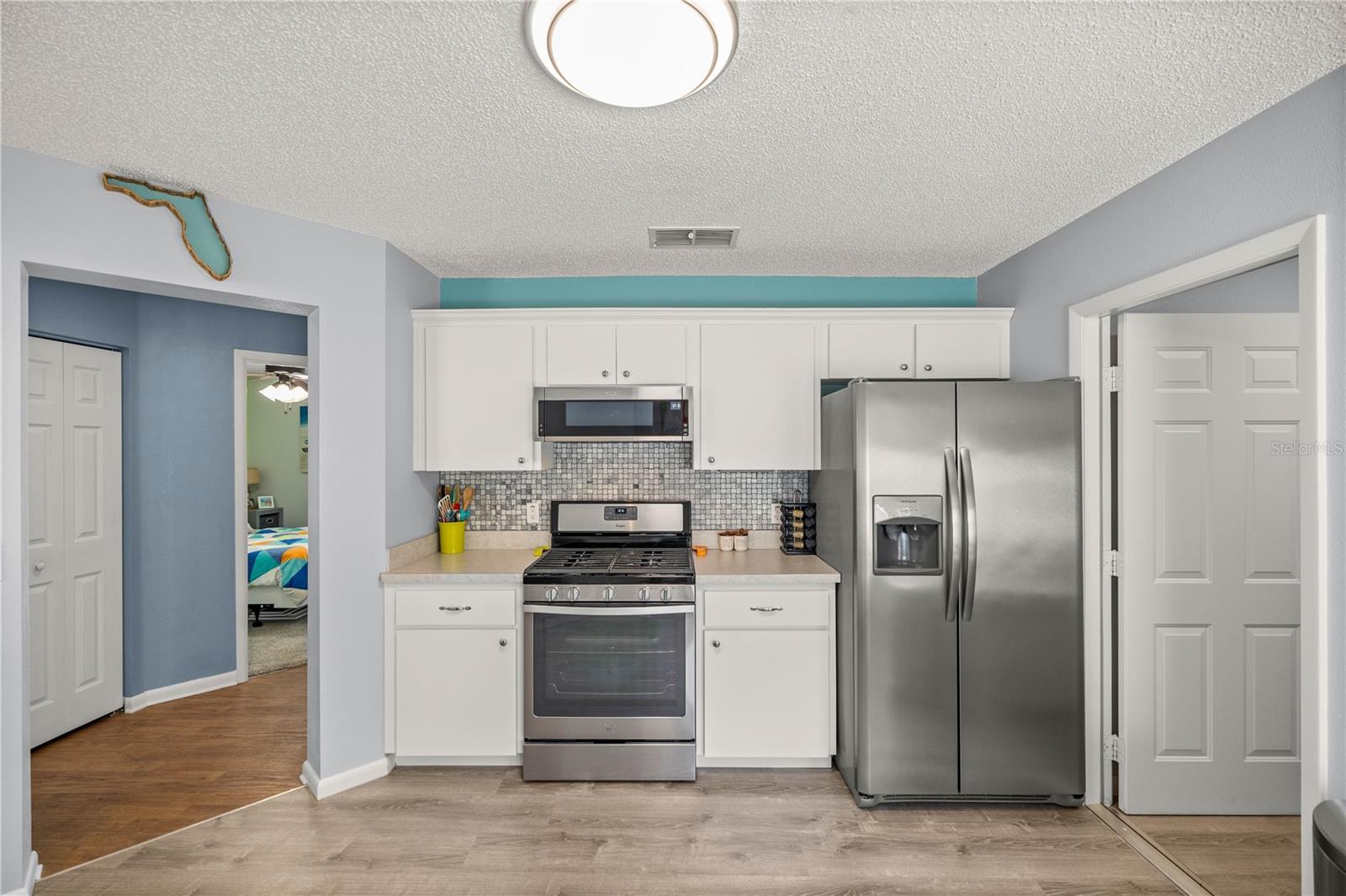 ON TOP OF THE WORLD - Residential