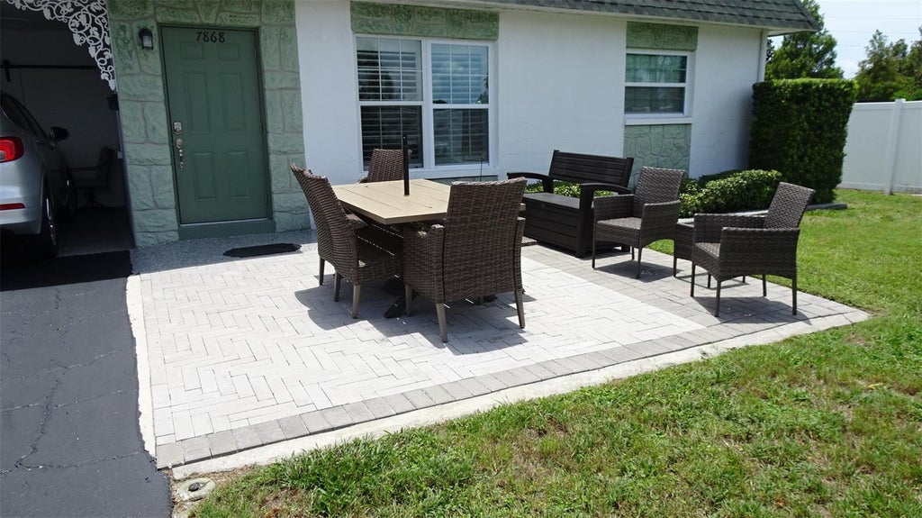 Photo of 7868 40th Avenue N #7868, St Petersburg, FL 33709 (MLS # TB8530698)
