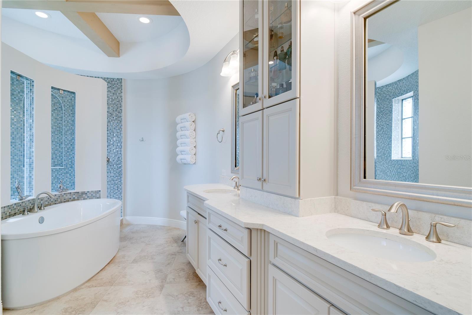 CANOPY OAKS PH 1 - Residential