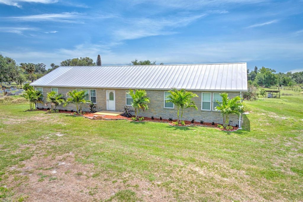 Photo of 325 Stenstrom Road, Wauchula, FL 33873 (MLS # L4961566)