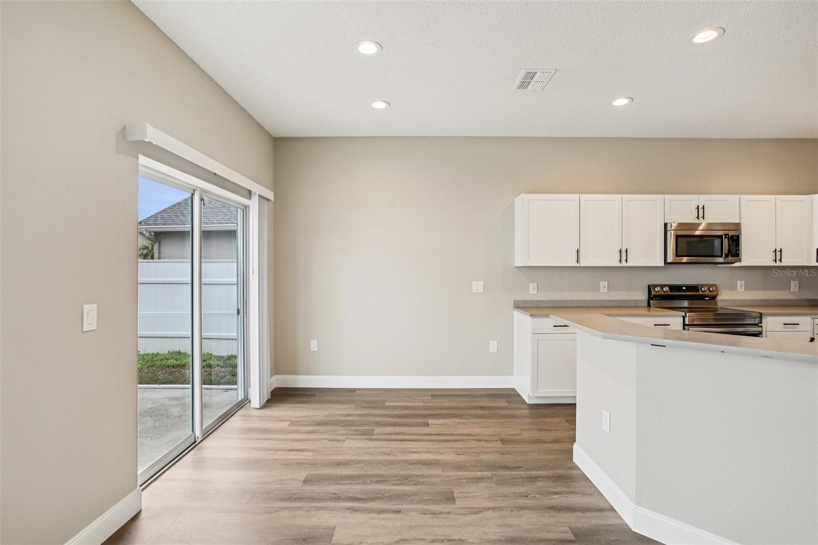 KEY VISTA PH 4 - Residential