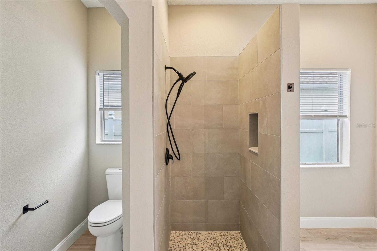 KEY VISTA PH 4 - Residential