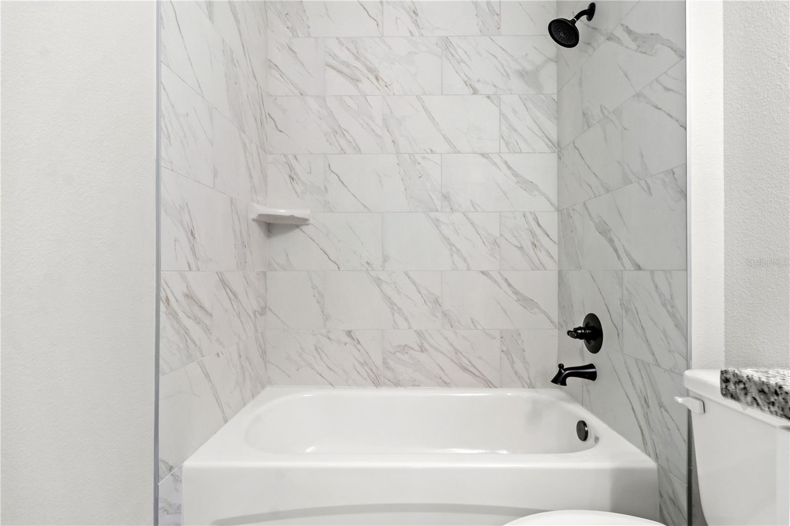 SEBRING COUNTRY EST - Residential