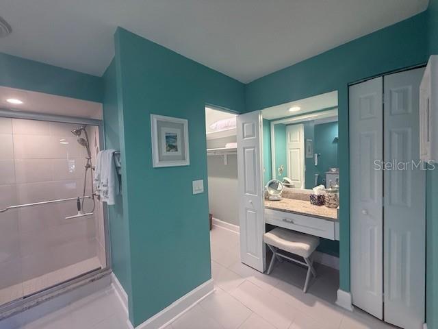 WHISPERING SANDS SEC 5 - Residential Lease