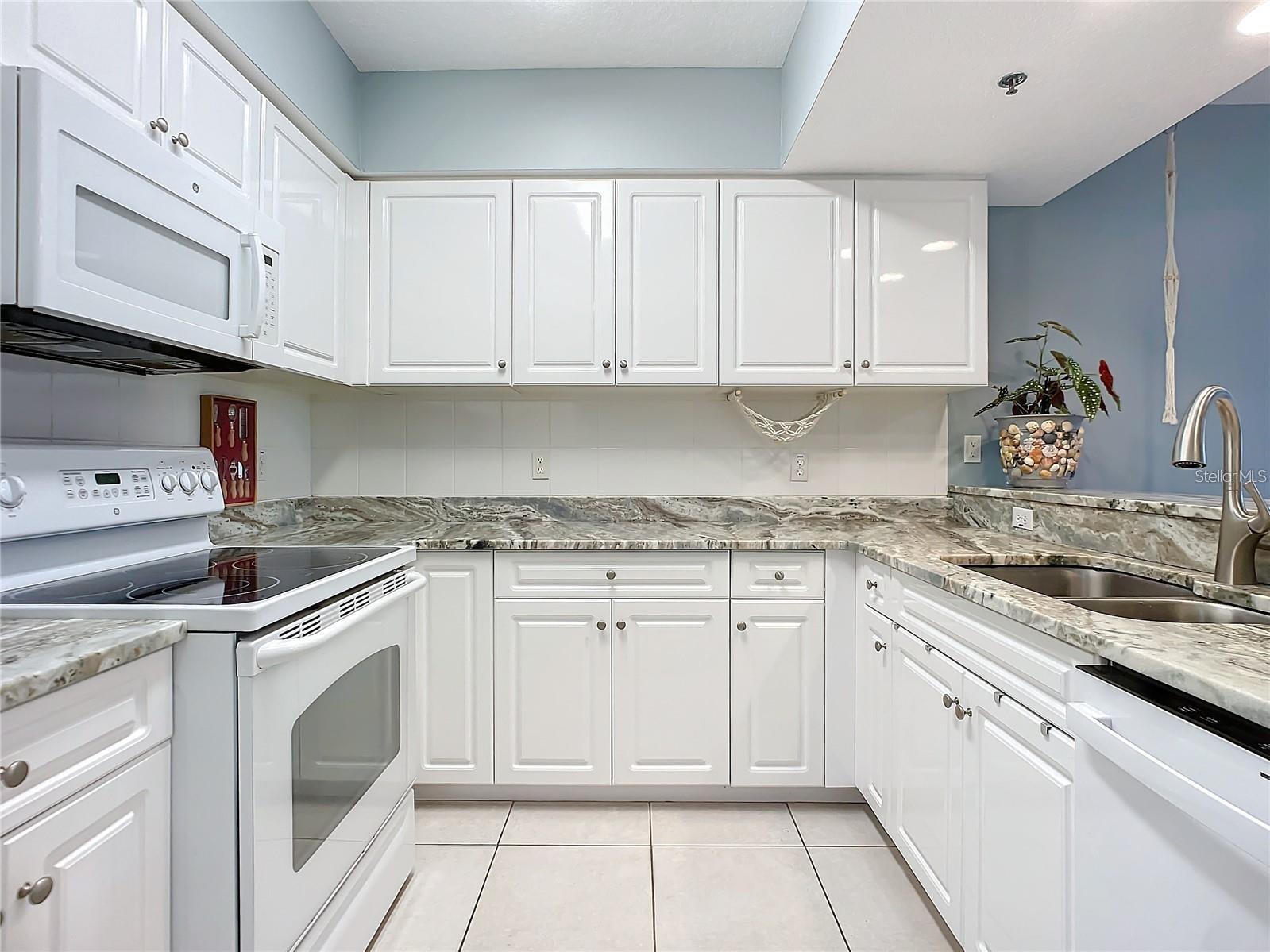 5300 S ATLANTIC AVENUE 9-403