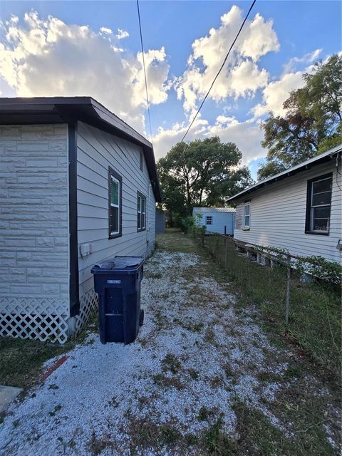 A home in TAMPA