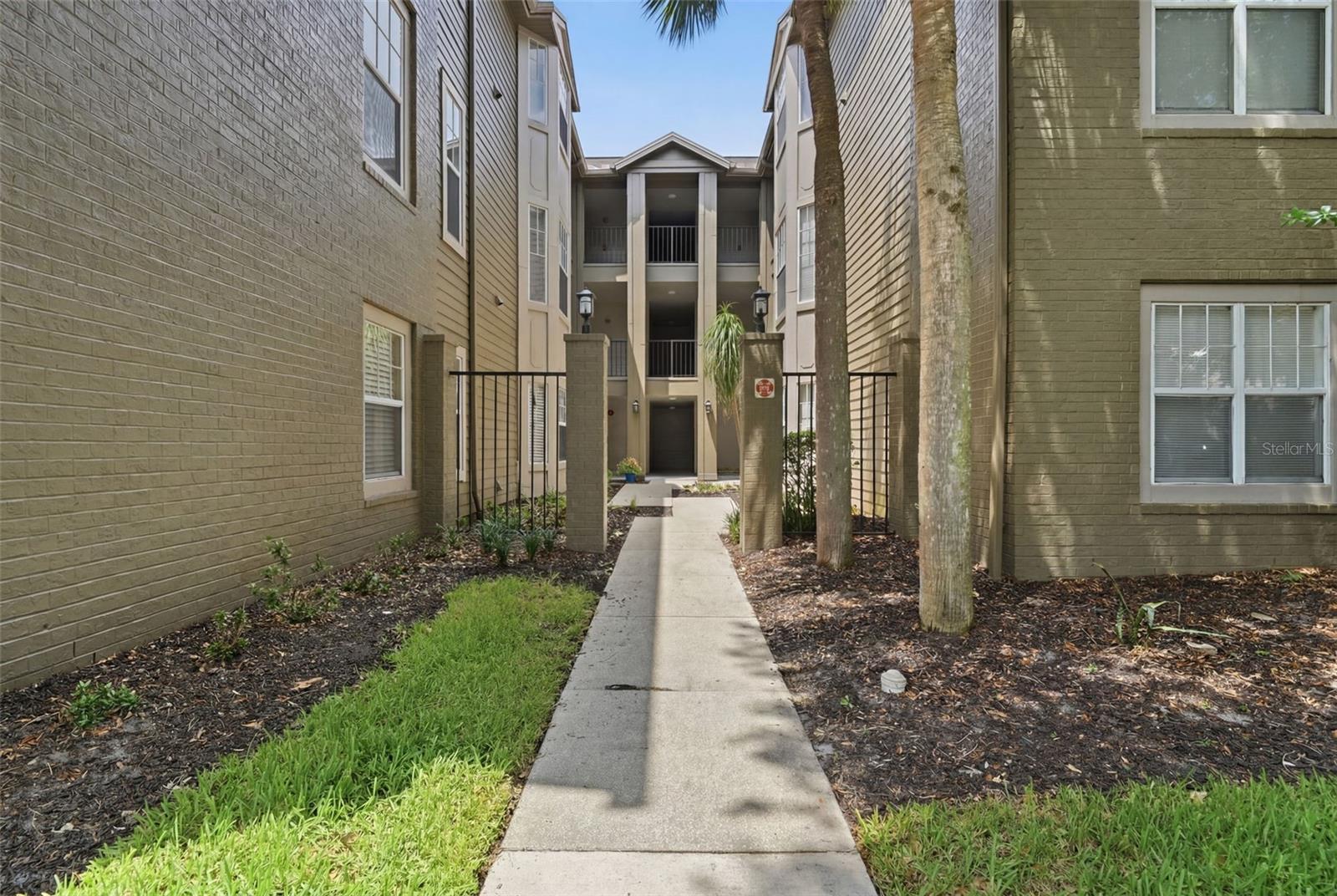 420 SUMMIT RIDGE PLACE 300
