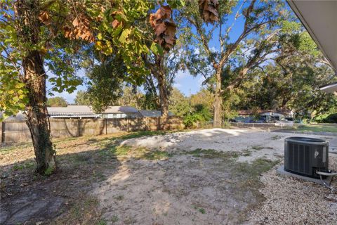 A home in FRUITLAND PARK