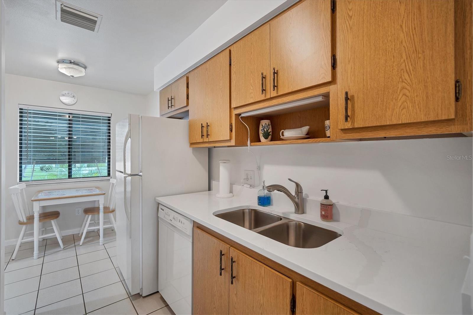 LONGWATER CHASE - Residential Lease