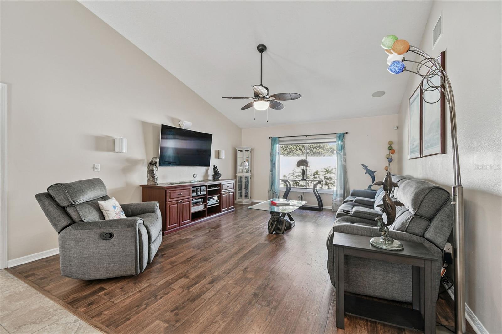 BUCKHORN SECOND ADD UNIT - Residential