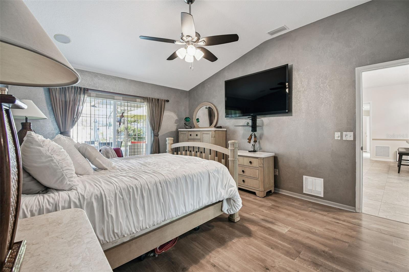 BUCKHORN SECOND ADD UNIT - Residential